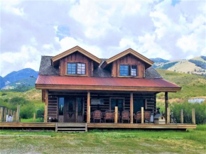 Schoolhouse Cabin